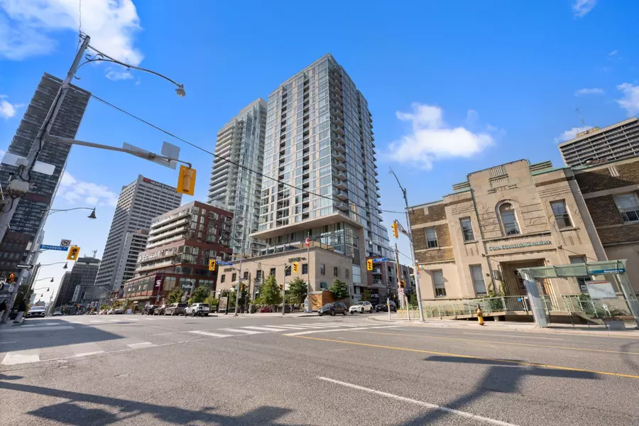 25 Montgomery AVE #2802, Toronto C03, ON M8X 1Z6