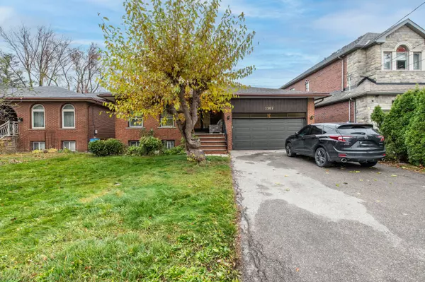 2567 Cliff RD, Mississauga, ON L5A 2P5