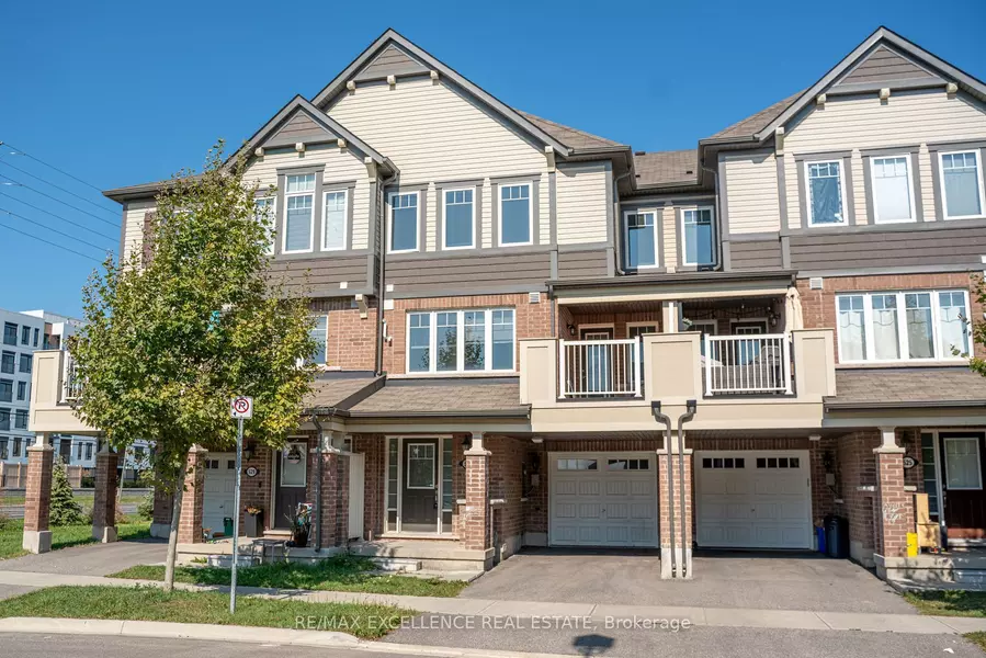 527 Fir CT, Milton, ON L9E 1M3