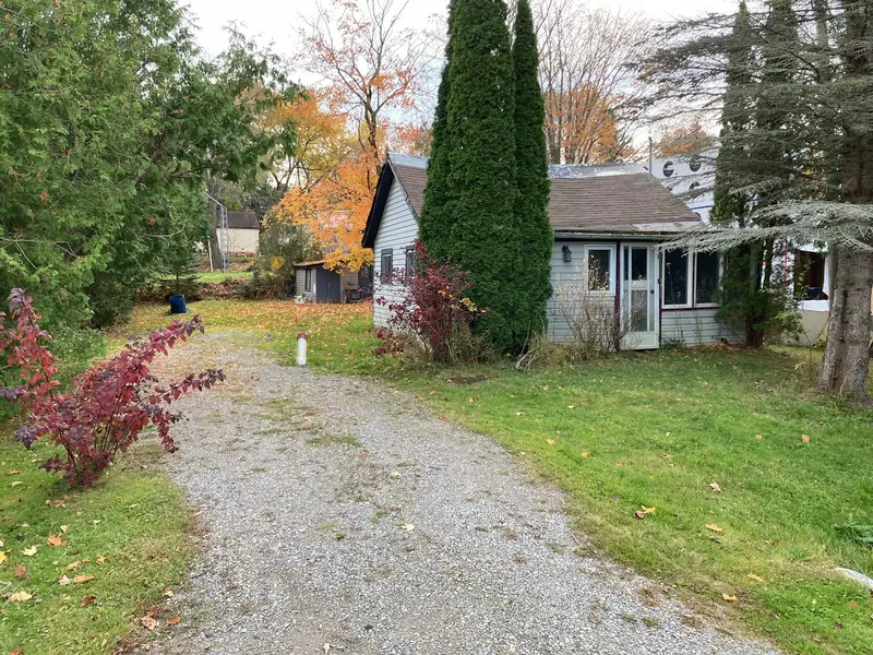 12 Elder ST, Kawartha Lakes, ON K0M 1L0