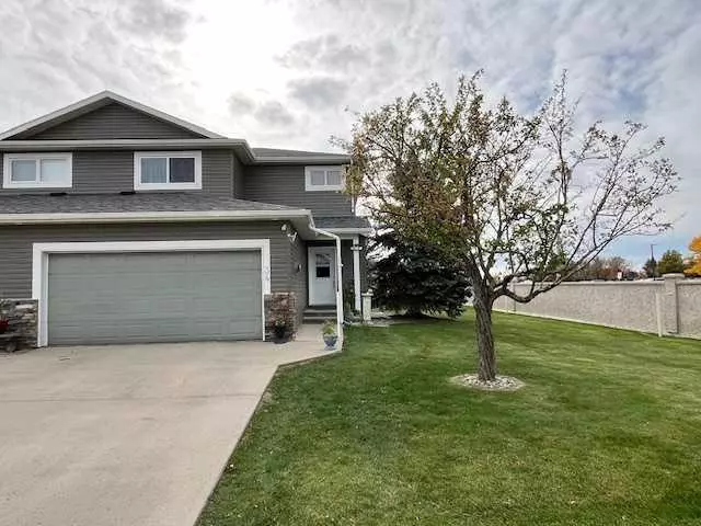 Taber, AB T1G 1G2,34 Fairway Village