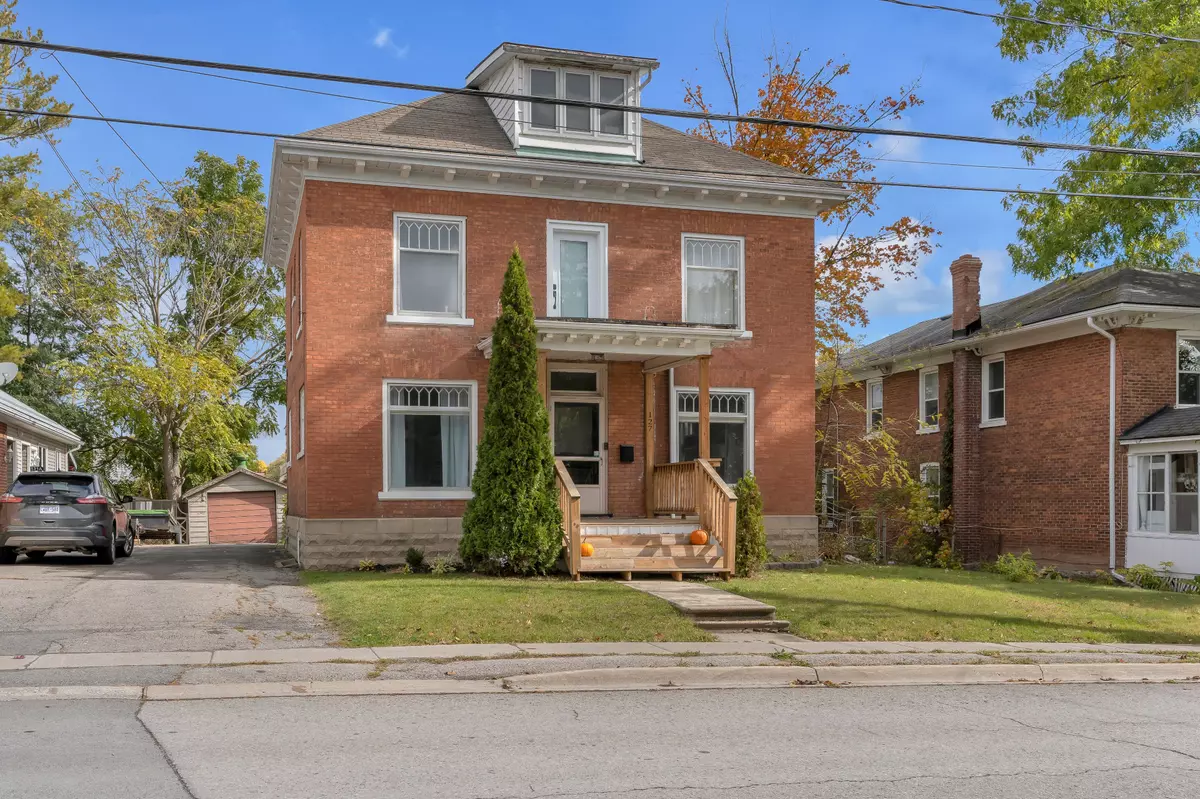 Greater Napanee, ON K7R 2M4,127 Robert ST