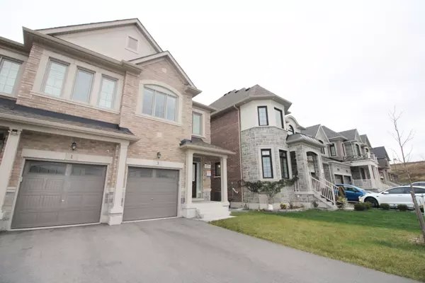 East Gwillimbury, ON L9N 0T2,3 Terrain CT