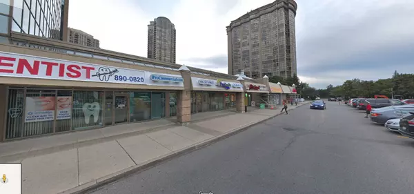 Mississauga, ON L5R 3E7,30 Eglinton AVE W #715