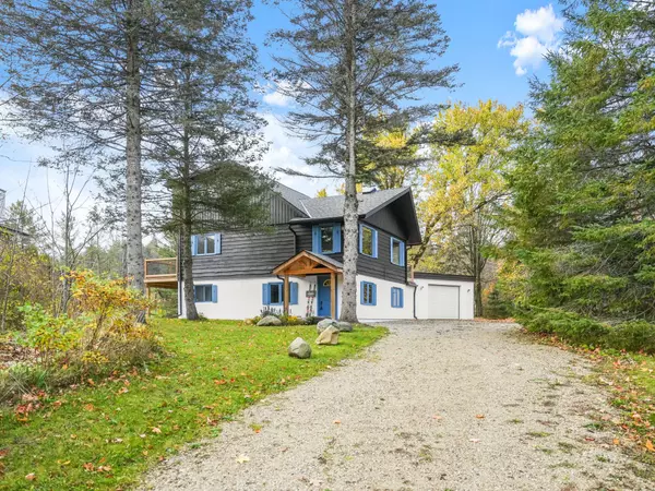 Mulmur, ON L9V 3H3,61 Pine River CRES