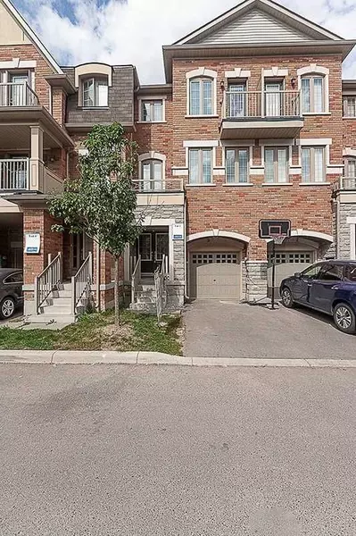 9 Shiff CRES, Brampton, ON L6Z 0H5