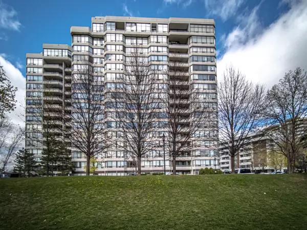 Toronto C07, ON M2R 3W8,1131 Steeles AVE W #706