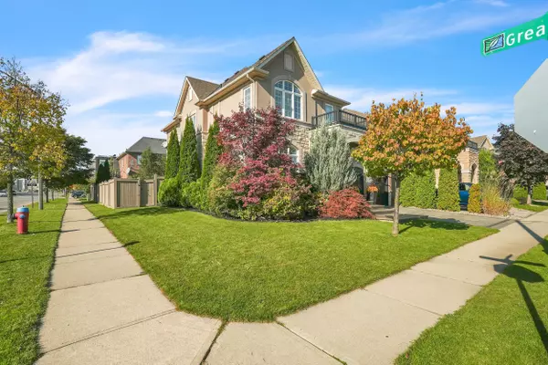 Oakville, ON L6L 0A5,251 Beechtree CRES