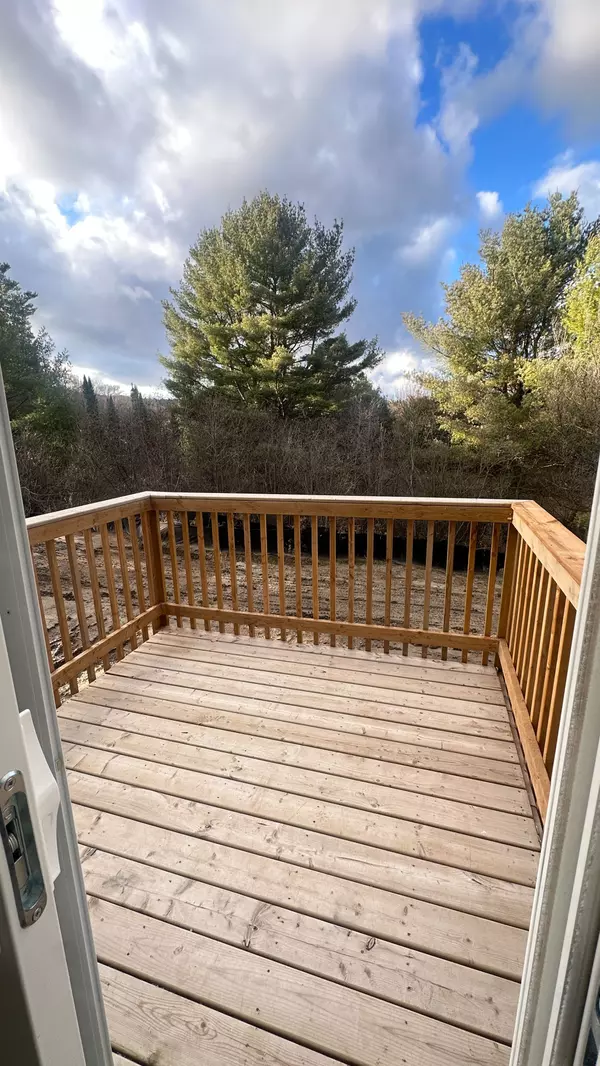 Bracebridge, ON P1L 0N5,8 Turnberry CT