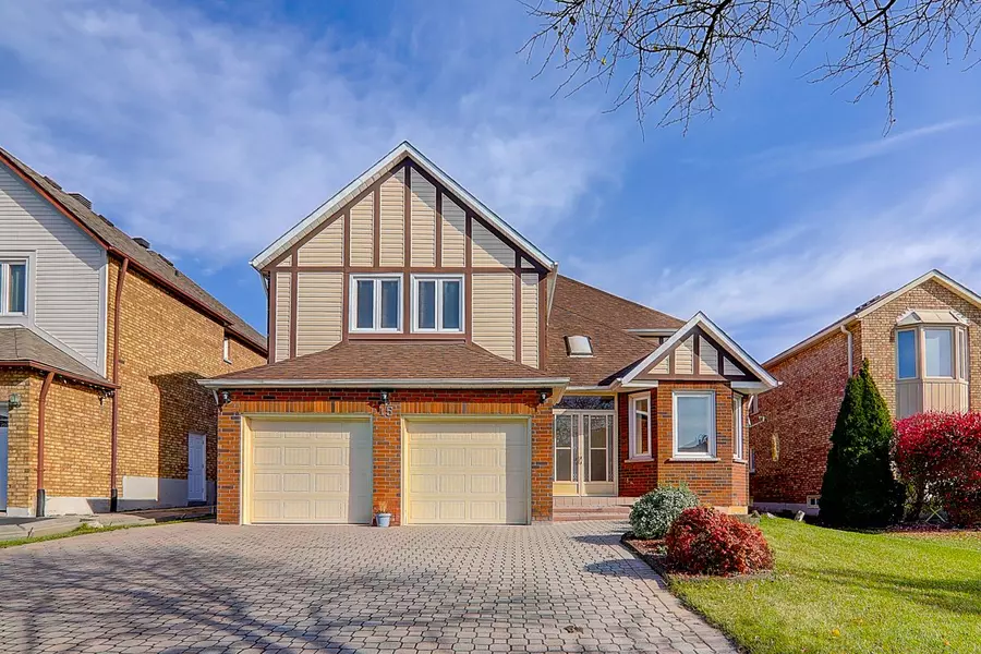 15 DELANCEY CRES, Markham, ON L3P 7C9