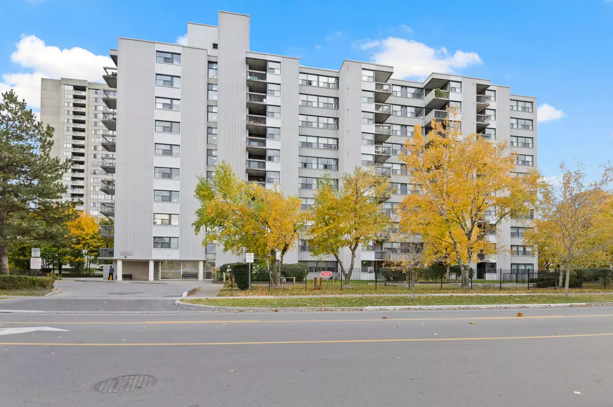 Toronto E05, ON M1W 2V6,2500 Bridletowne CIR #1004