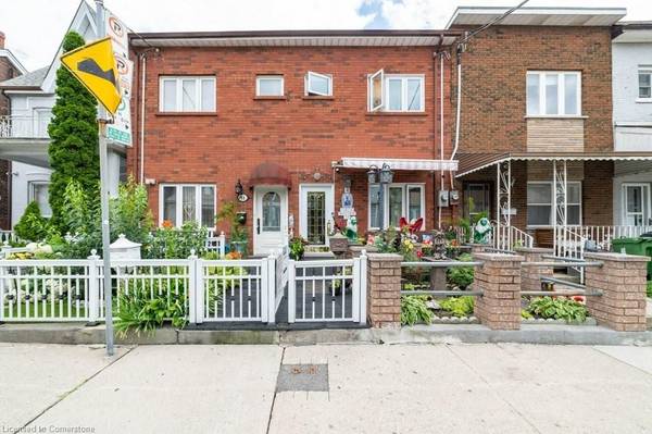 13 Rolyat ST, Toronto C01, ON M6J 1S5