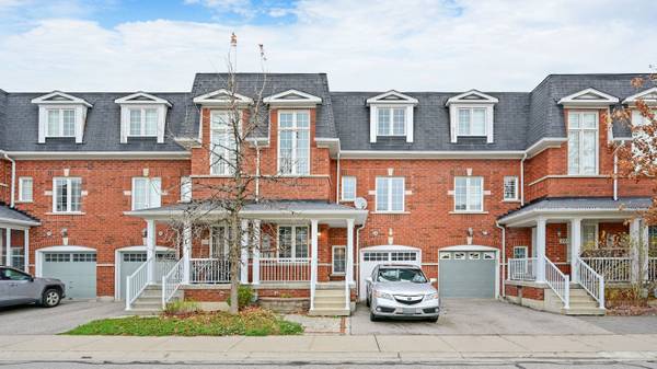 15 Old Colony RD #24, Richmond Hill, ON L4E 4L5