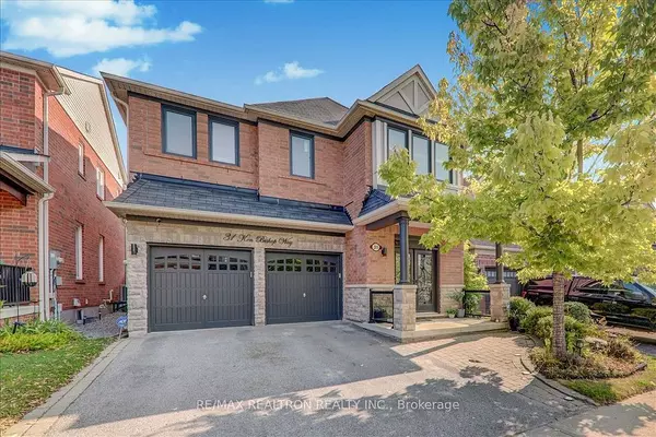 31 Ken Bishop WAY, Newmarket, ON L3X 3J5