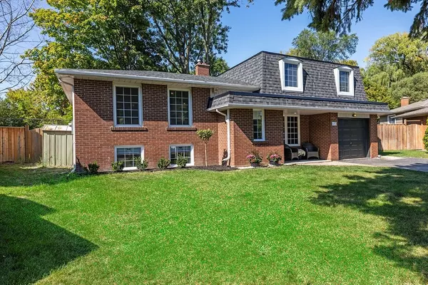 483 Caesar AVE, Oakville, ON L6J 3Z1