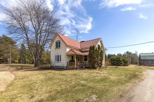 Gravenhurst, ON P1P 0H1,1061 Taverner RD