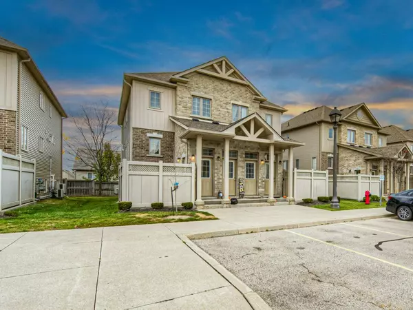 Kitchener, ON N2R 0C5,228 Jessica CRES #A