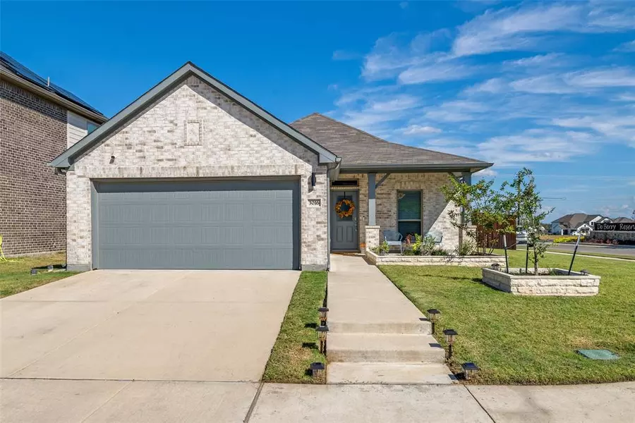 3016 De Berry Lane, Royse City, TX 75189