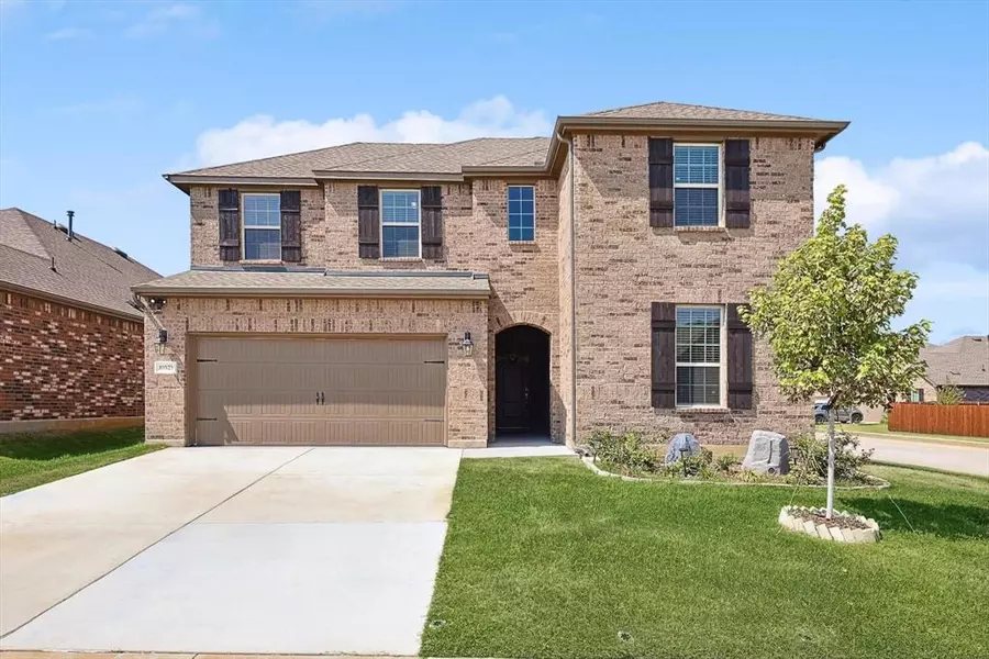 10525 Bluestone, Aubrey, TX 76227