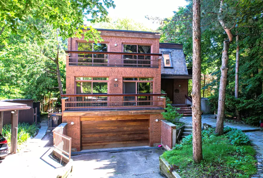 33 Rosedale RD, Toronto C09, ON M4W 2P5