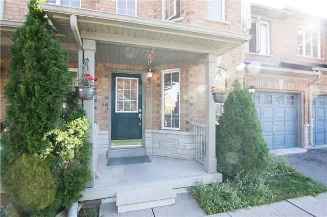 21 BASSETT AVE, Richmond Hill, ON L4B 4M8