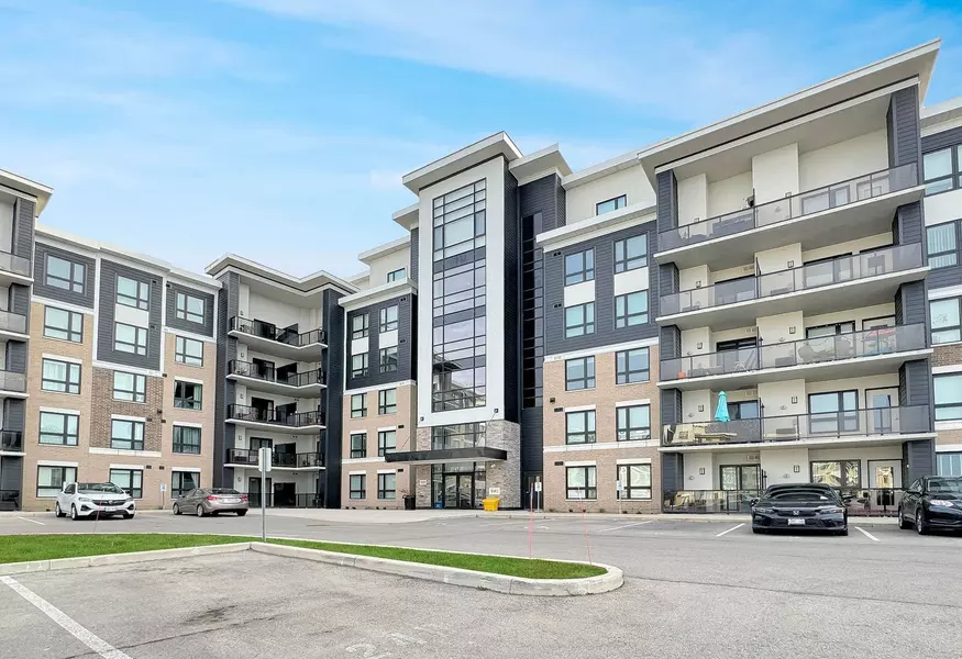 640 Sauve ST #105, Milton, ON L9T 8M4