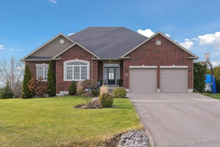 42 Jean Davey RD, Hamilton Township, ON K9A 0Y1