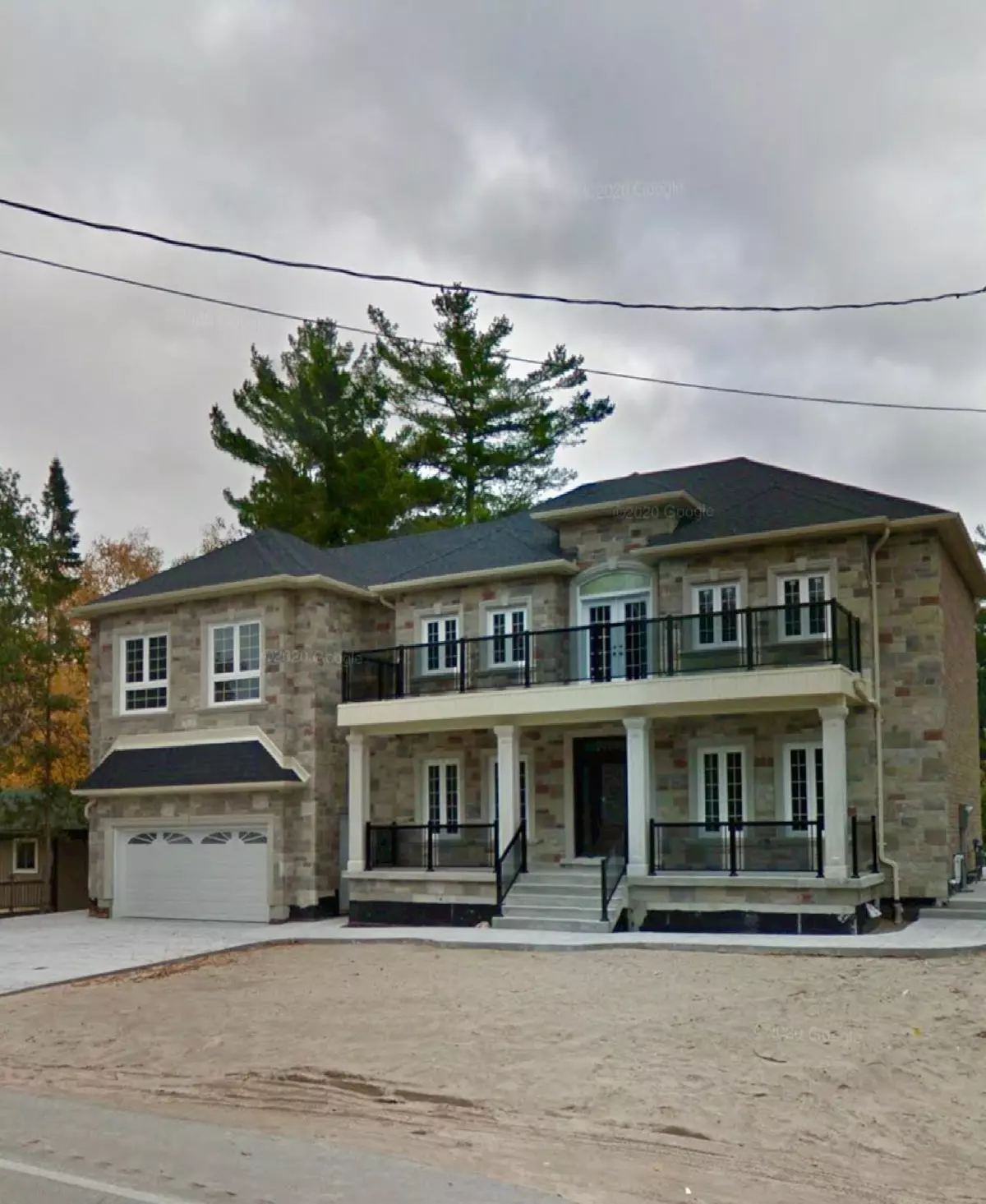 Wasaga Beach, ON L9Z 2R5,807 Eastdale DR