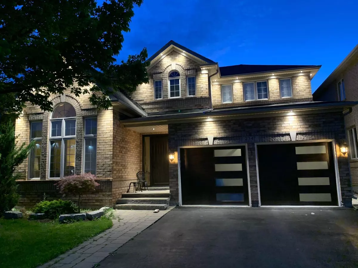 Oakville, ON L6M 4T4,2347 Copperwood DR