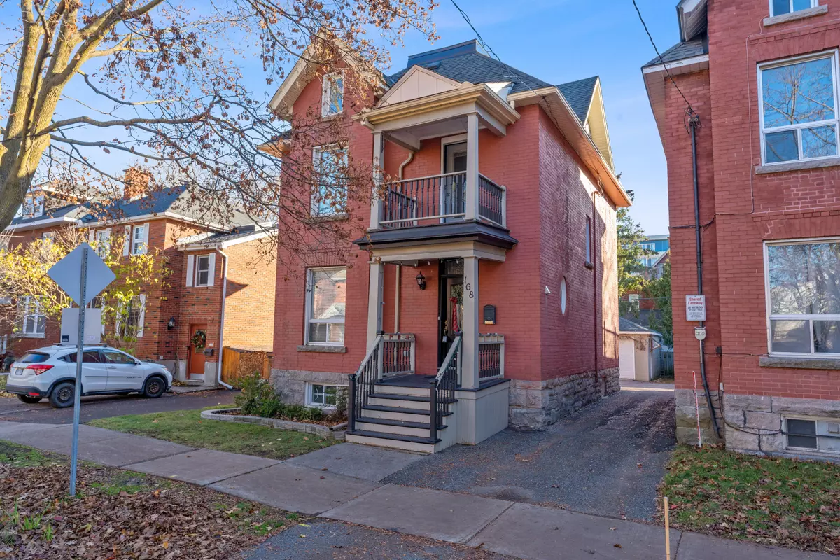 Lower Town - Sandy Hill, ON K1N 6J9,168 Stewart ST