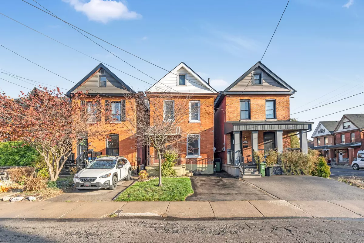 Hamilton, ON L8L 4N9,528 Hughson ST N