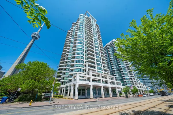 230 Queens Quay W #1815, Toronto C01, ON M5J 2Y7