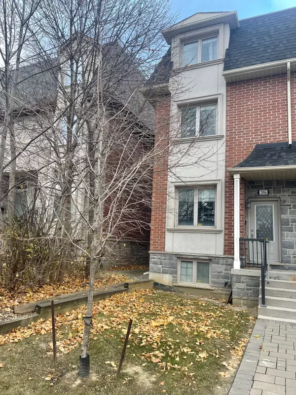 Toronto C07, ON M2R 1M5,208 D Finch AVE W