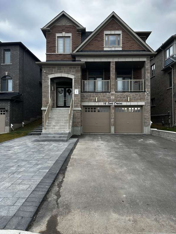 14 Janes CRES, New Tecumseth, ON L9R 0T2