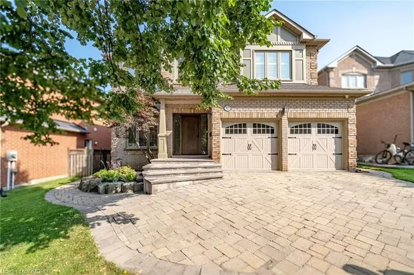 Oakville, ON L6H 6E4,1621 Bayshire DR