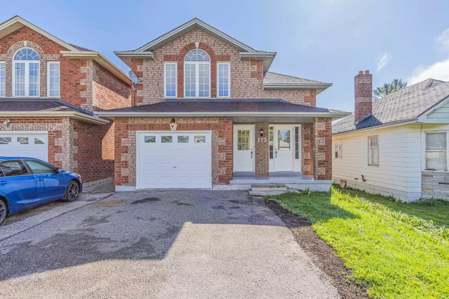 173 Simcoe ST, Bradford West Gwillimbury, ON L3Z 1Y3