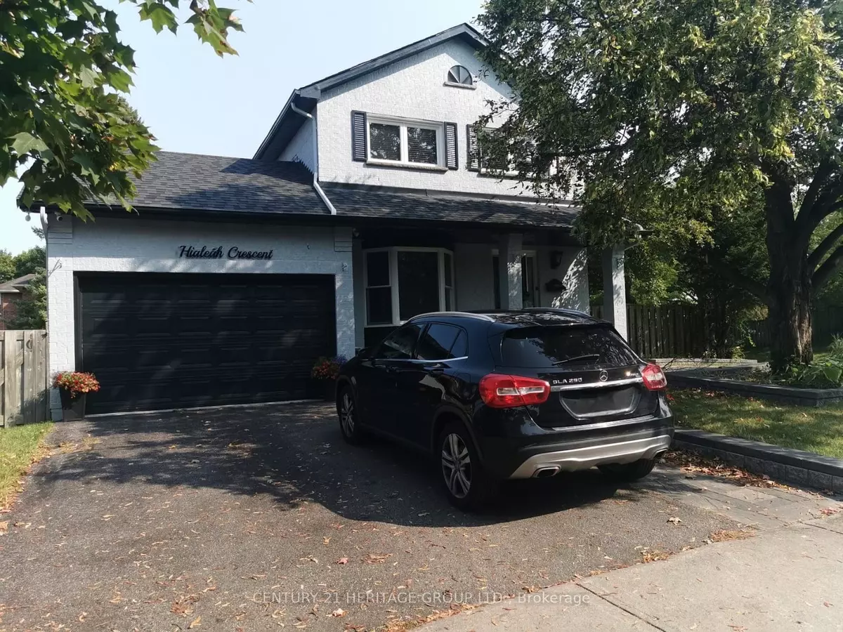 Whitby, ON L1N 7L6,142 Hialeah CRES #Main