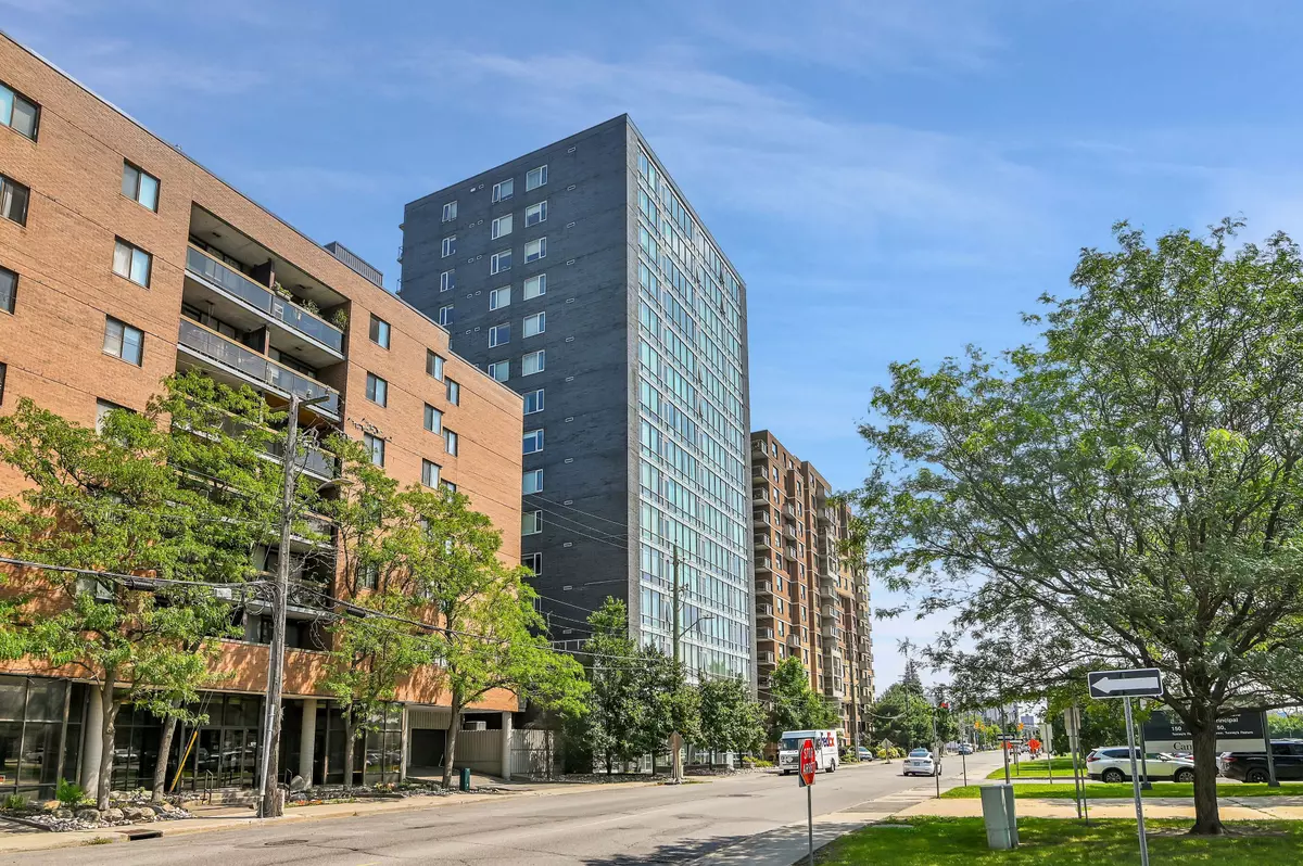 West Centre Town, ON K1Y 1E8,201 Parkdale AVE #403