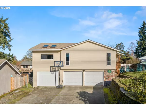 Gladstone, OR 97027,7575 SPRINGHILL CT