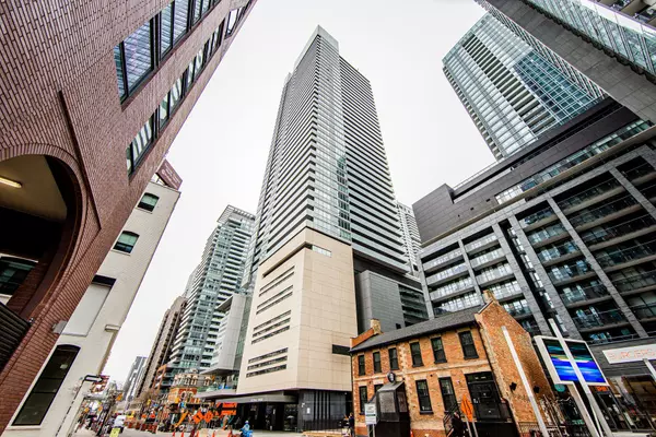 80 John ST #3007, Toronto C01, ON M5V 3X4