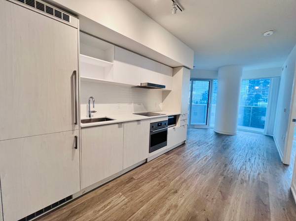 55 Cooper ST #2709, Toronto C08, ON M5E 0G1