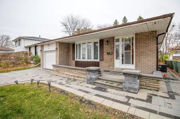 37 Albacore CRES #Main, Toronto E09, ON M1H 2L2