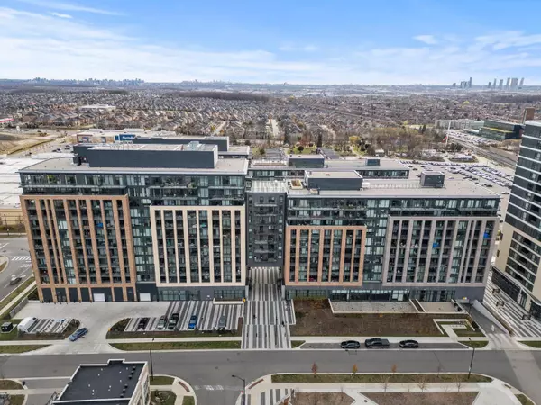 100 Eagle Rock WAY #313, Vaughan, ON L6A 5B9