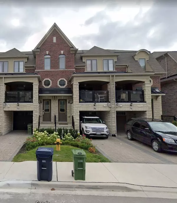 29 Dryden WAY, Toronto W09, ON L4T 2Z7