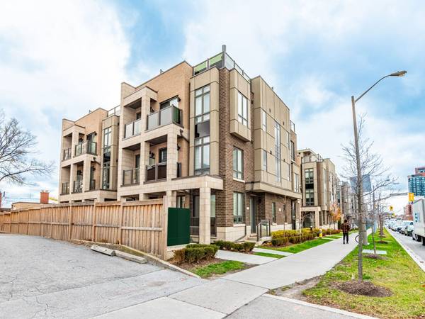 713 Lawrence AVE W #4, Toronto W04, ON M6A 0C6