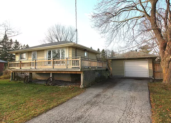 215 Lakeshore DR, Kawartha Lakes, ON K0M 1A0