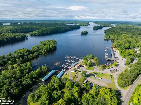 The Archipelago, ON P0C 1H0,317 HEALEY LAKE ROAD N/A