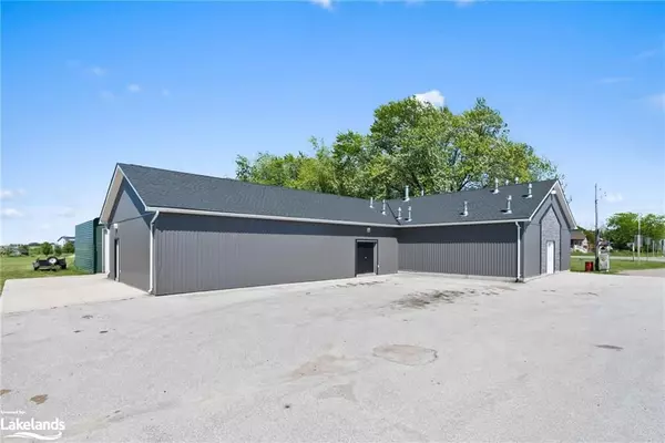 Huron-kinloss, ON N2Z 2X3,6 ASHFIELD-HURON RD