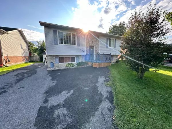 289 Ivan CRES, Cornwall, ON K6H 7C6