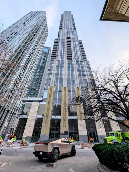 11 Yorkville AVE #1707, Toronto C02, ON M4W 1L2